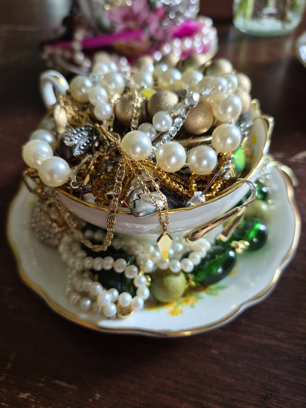 Classic Pearl and Gold Bead Necklace - Women's Jewelry Cup